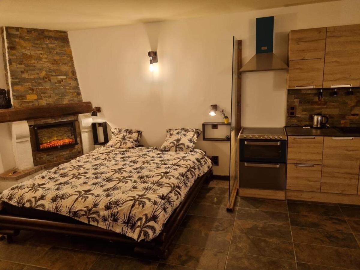 Studio Port Pin Vue Mer, Jacuzzi, Hammam, Parking Prives Cassis Exteriör bild