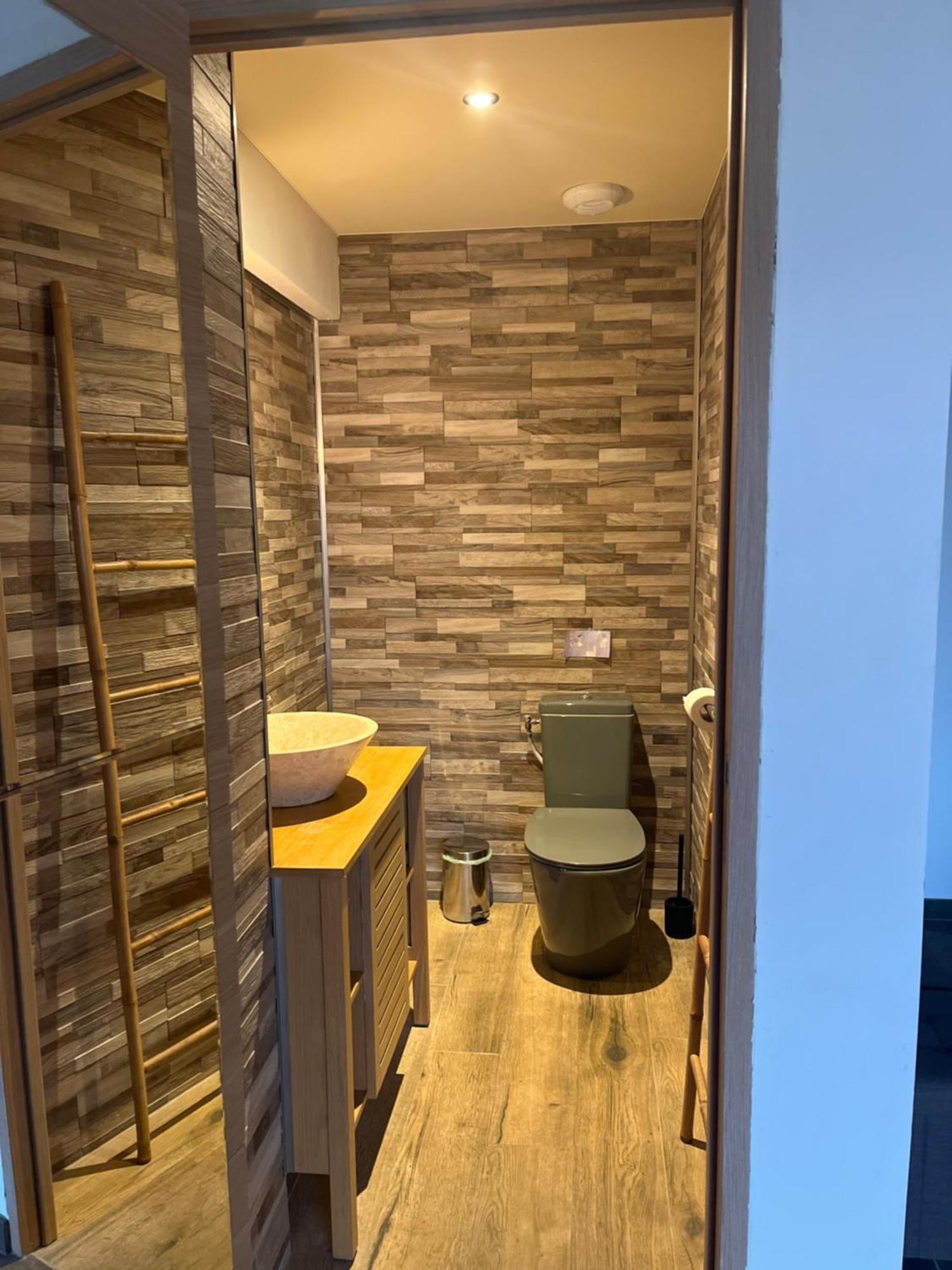 Studio Port Pin Vue Mer, Jacuzzi, Hammam, Parking Prives Cassis Exteriör bild